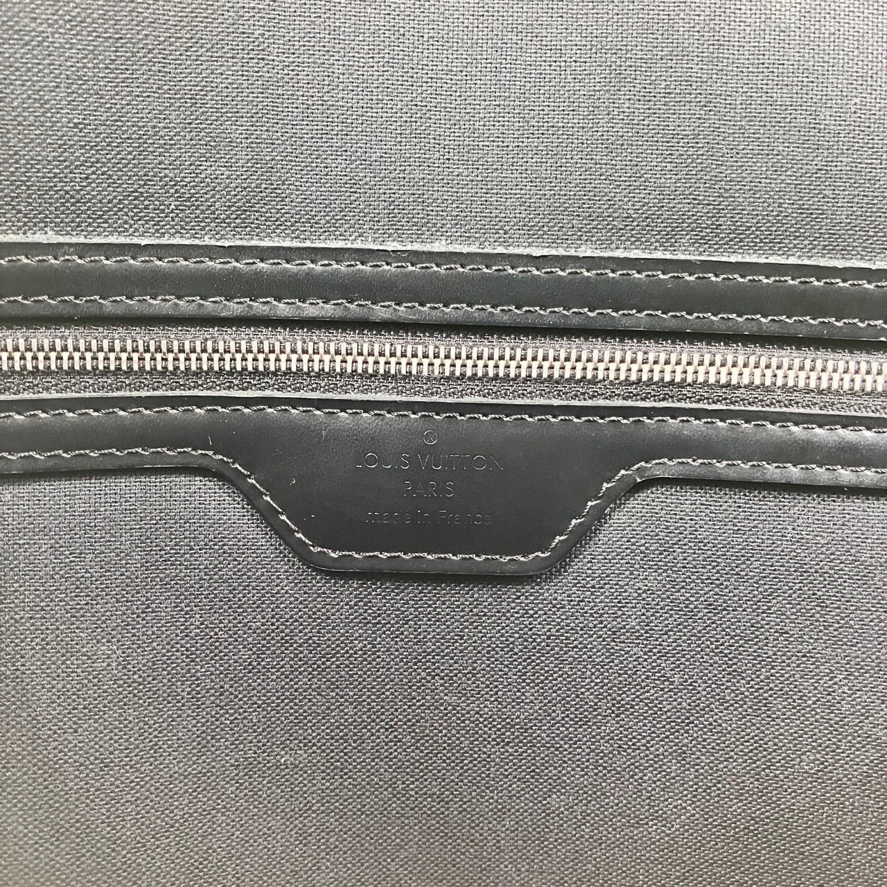 LOUIS VUITTON Graphite Yorn