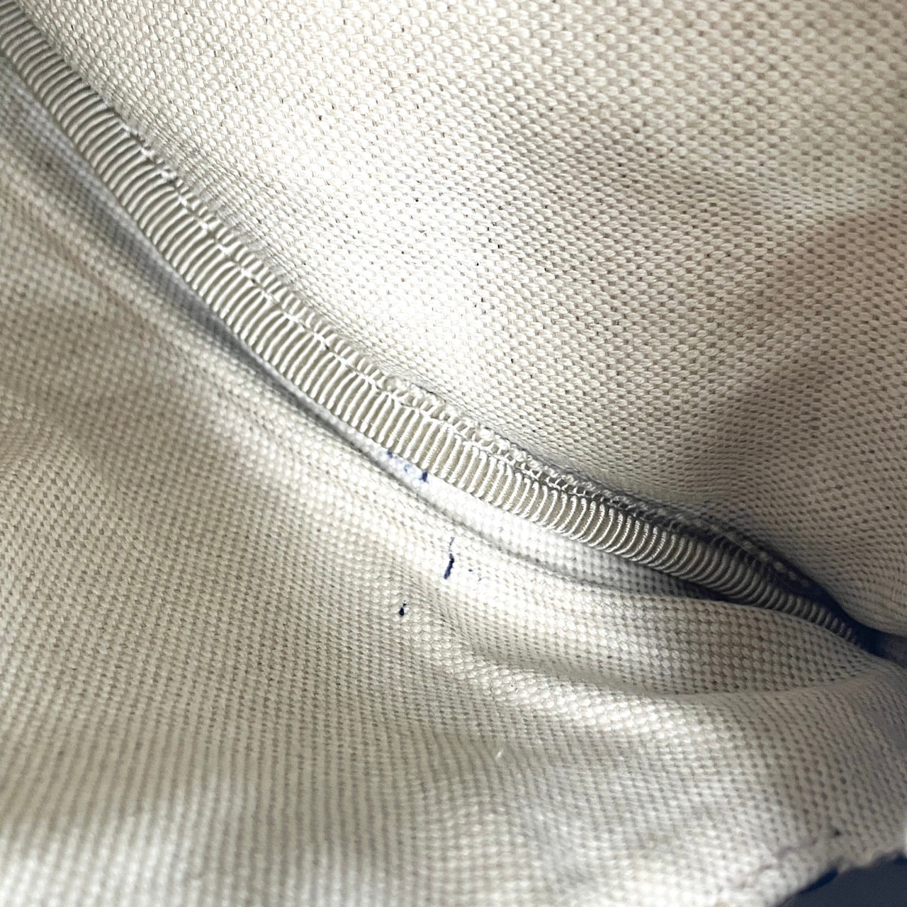 GUCCI Logo Print Body Bag