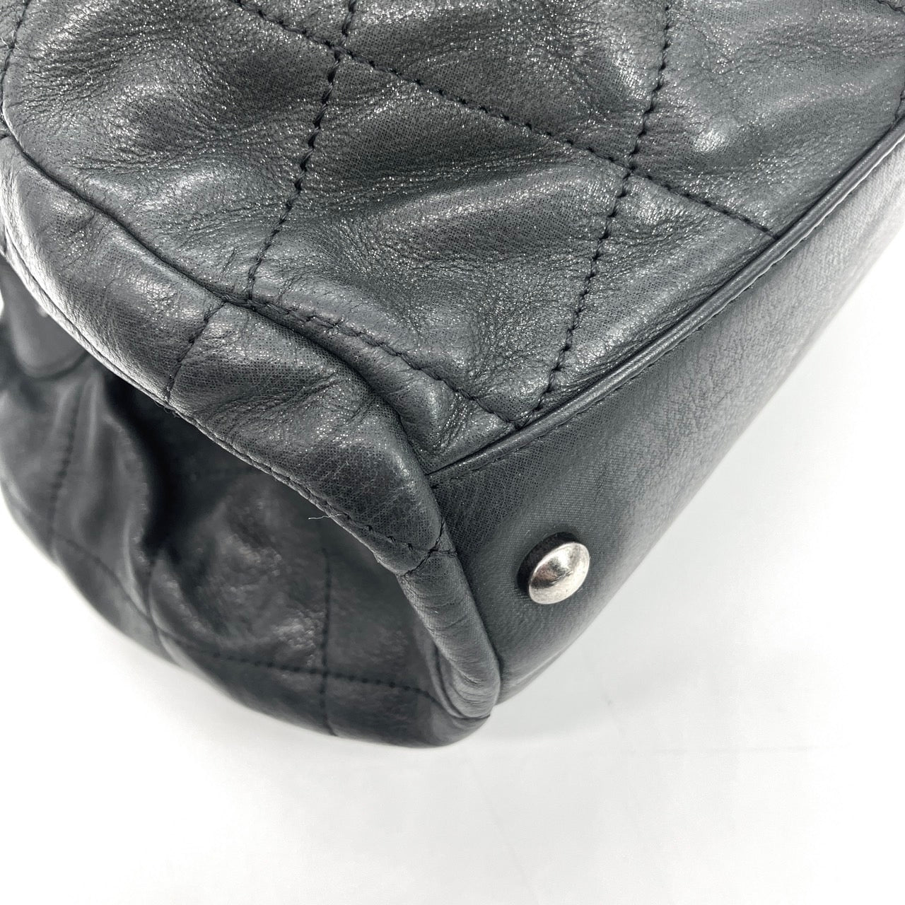 CHANEL Matelasse Chain Shoulder