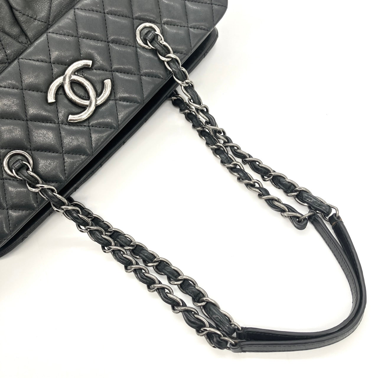 CHANEL Matelasse Chain Shoulder