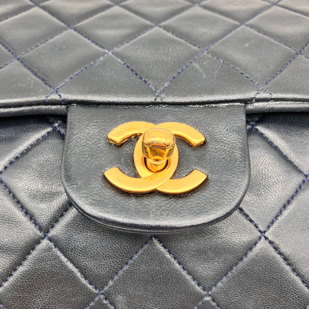 CHANEL Matelasse lambskin chain shoulder
