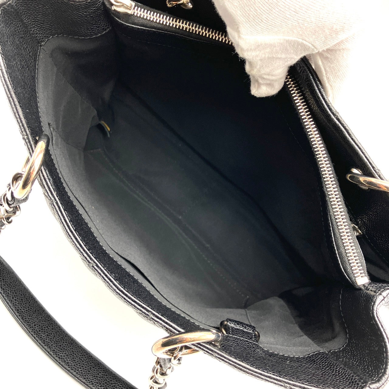 CHANEL Caviar skin chain shoulder GST