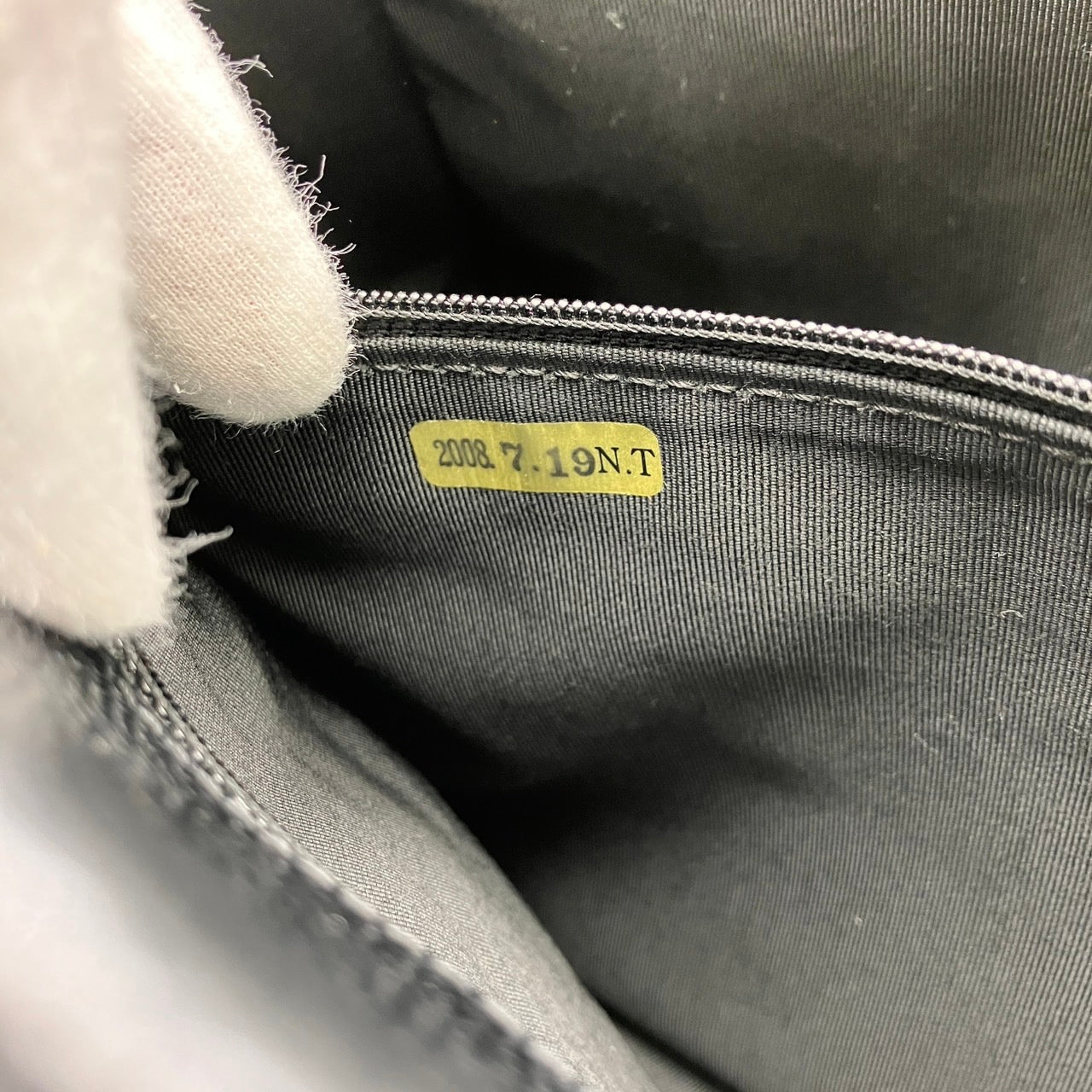 CHANEL Caviar skin chain shoulder GST