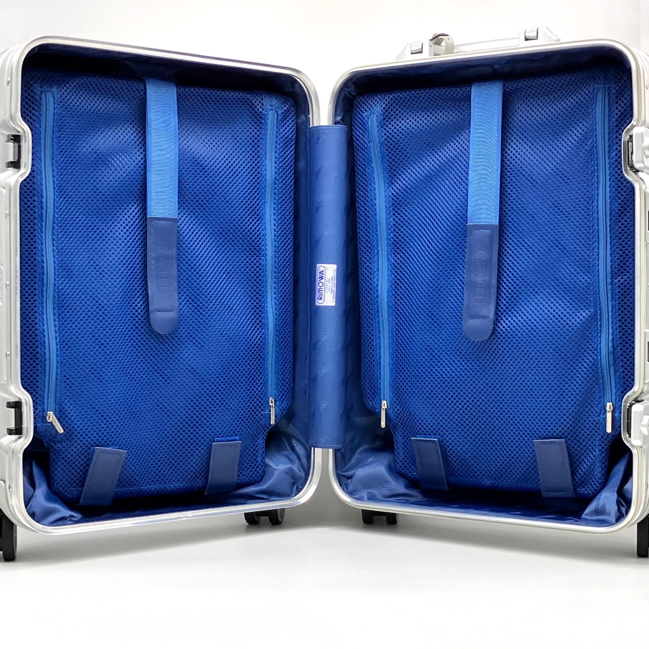 RIMOWA Topaz Carry case Carry-on