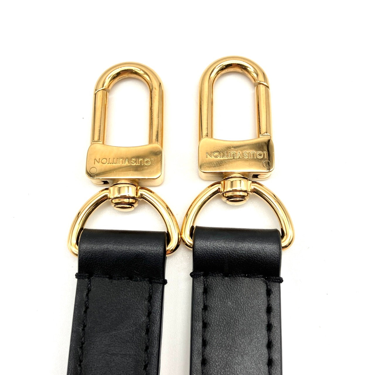 LOUIS VUITTON ON THE GO PM RFID