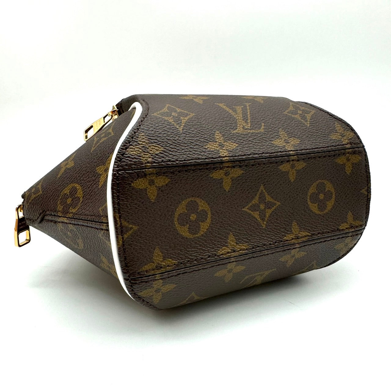 LOUIS VUITTON LV match Ellipse BB