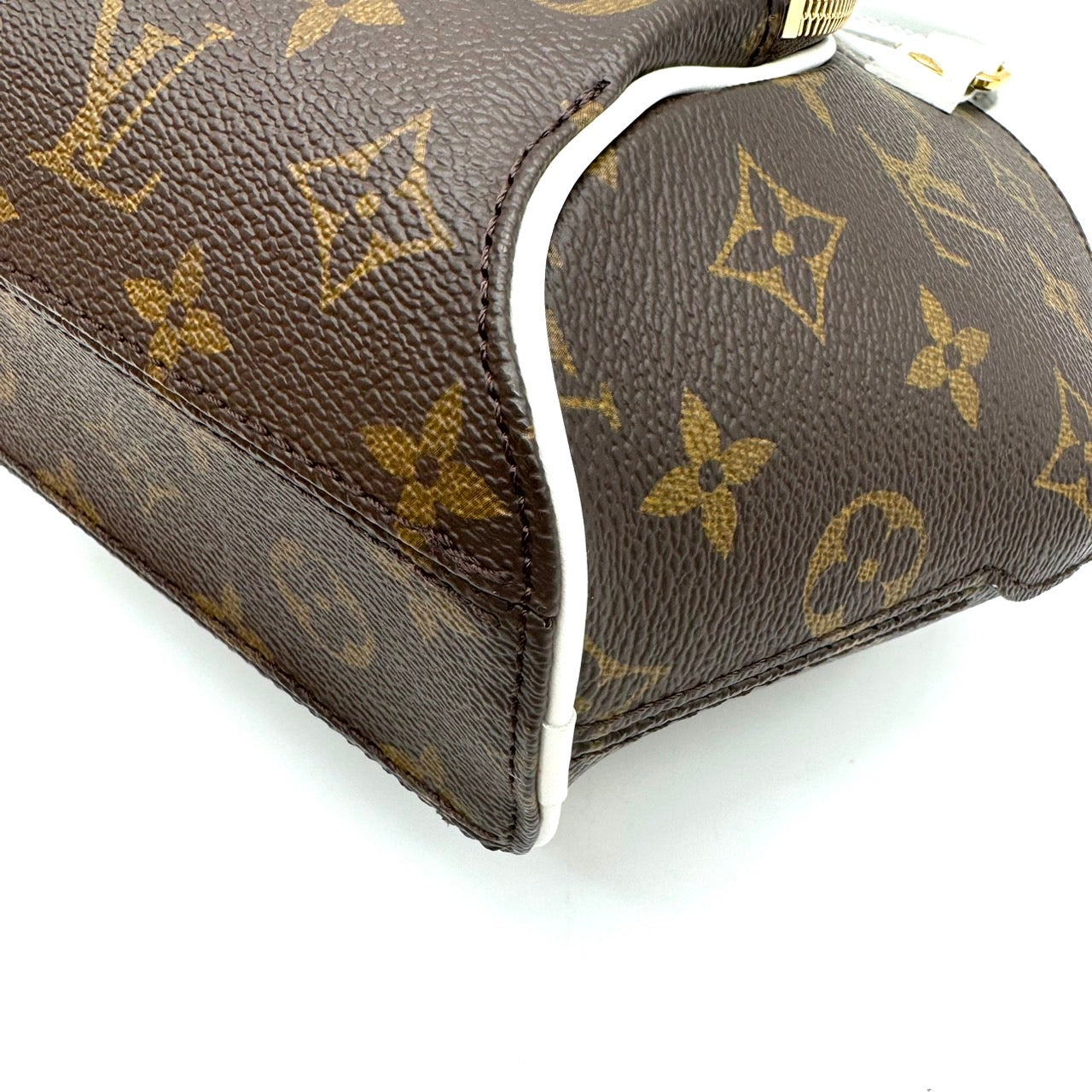 LOUIS VUITTON LV match Ellipse BB