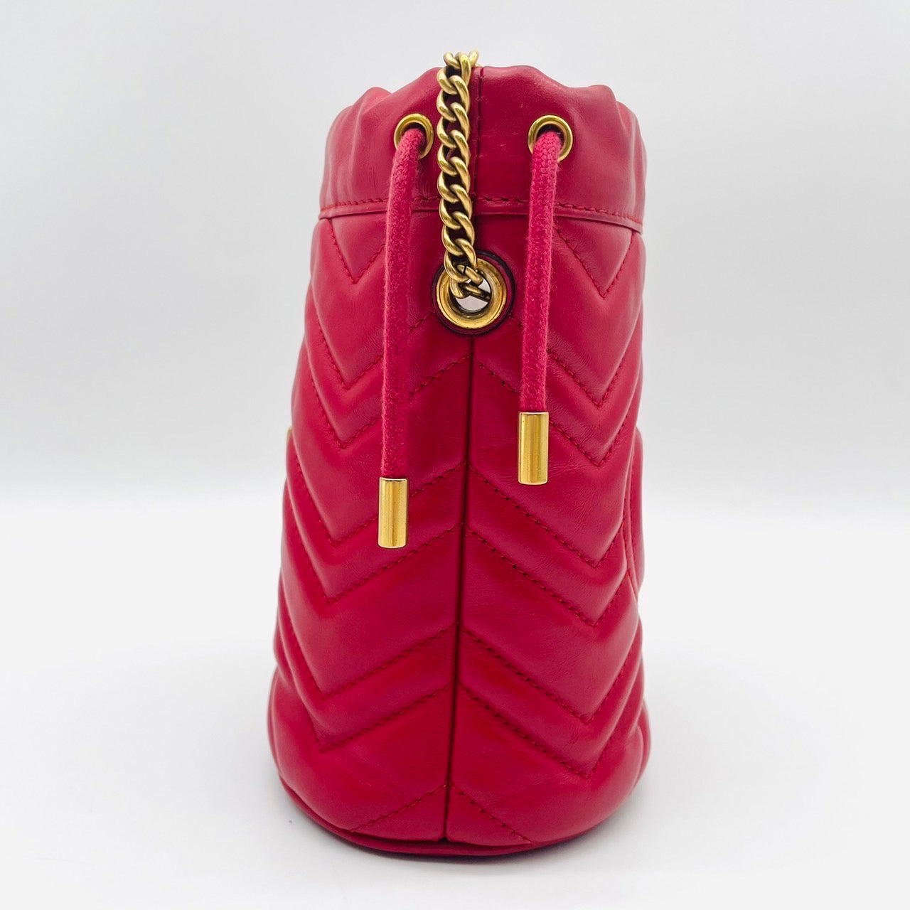 GUCCI GG Marmont Mini Bucket Bag