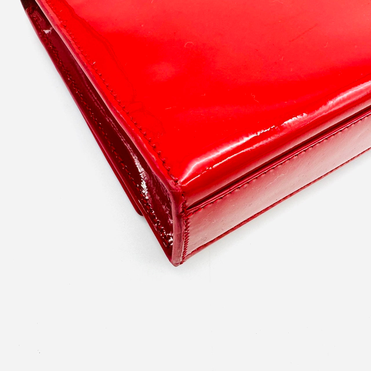 SAINT LAURENT PARIS Classic Kate Shoulder Bag Red