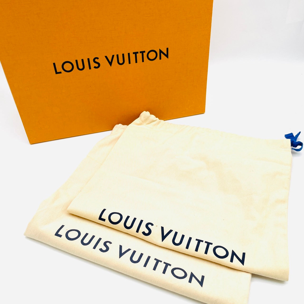 LOUIS VUITTON High Cut Sneakers 6 1/2 Rivoli Line