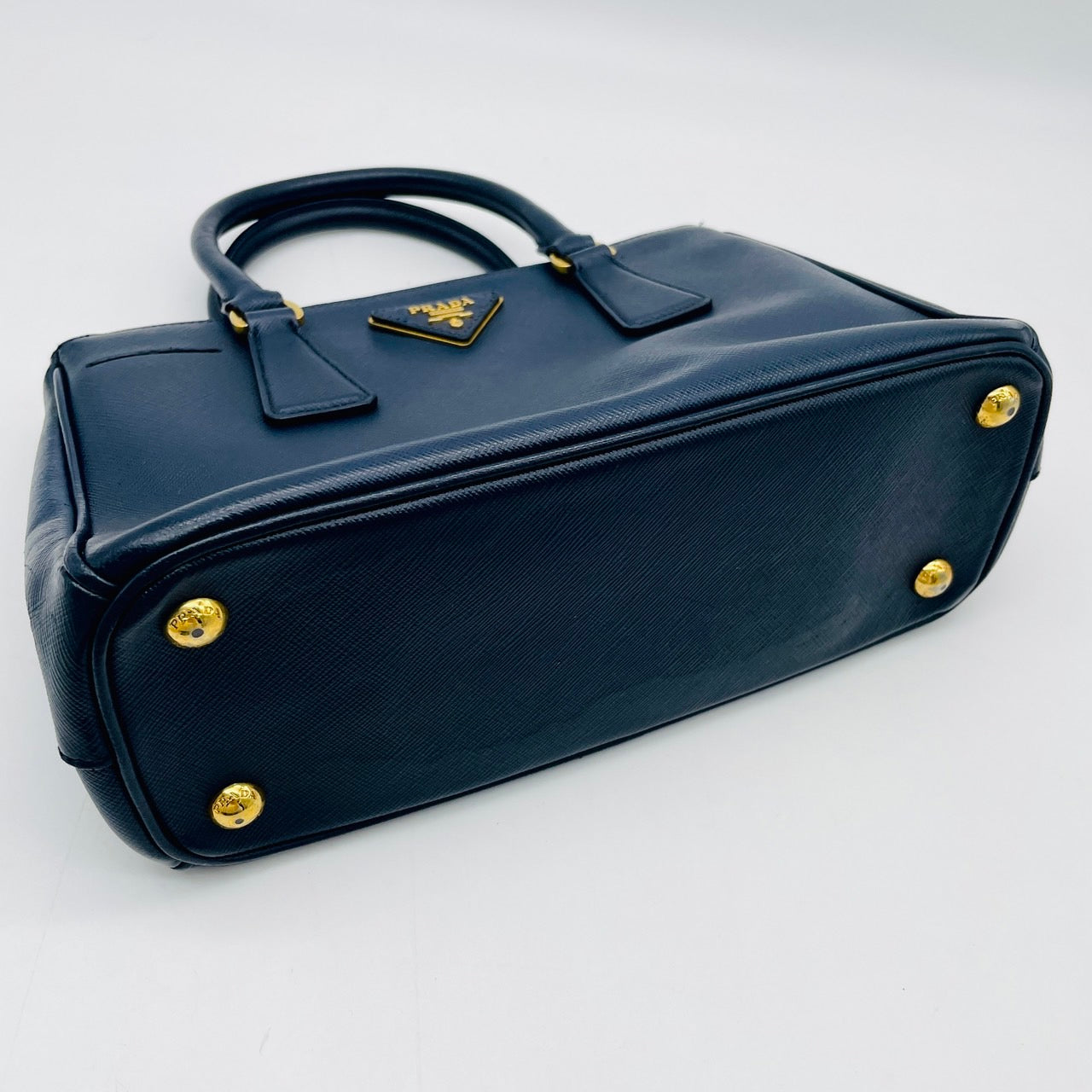 PRADA Saffiano leather medium bag 2waybag