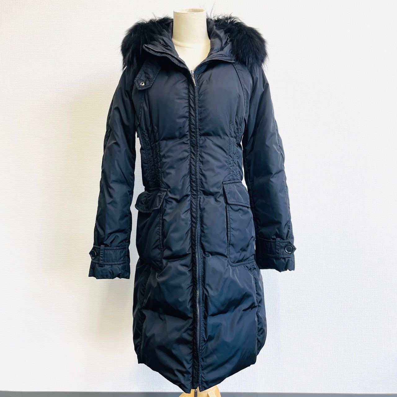 MONCLER DAURADE Down Jacket black