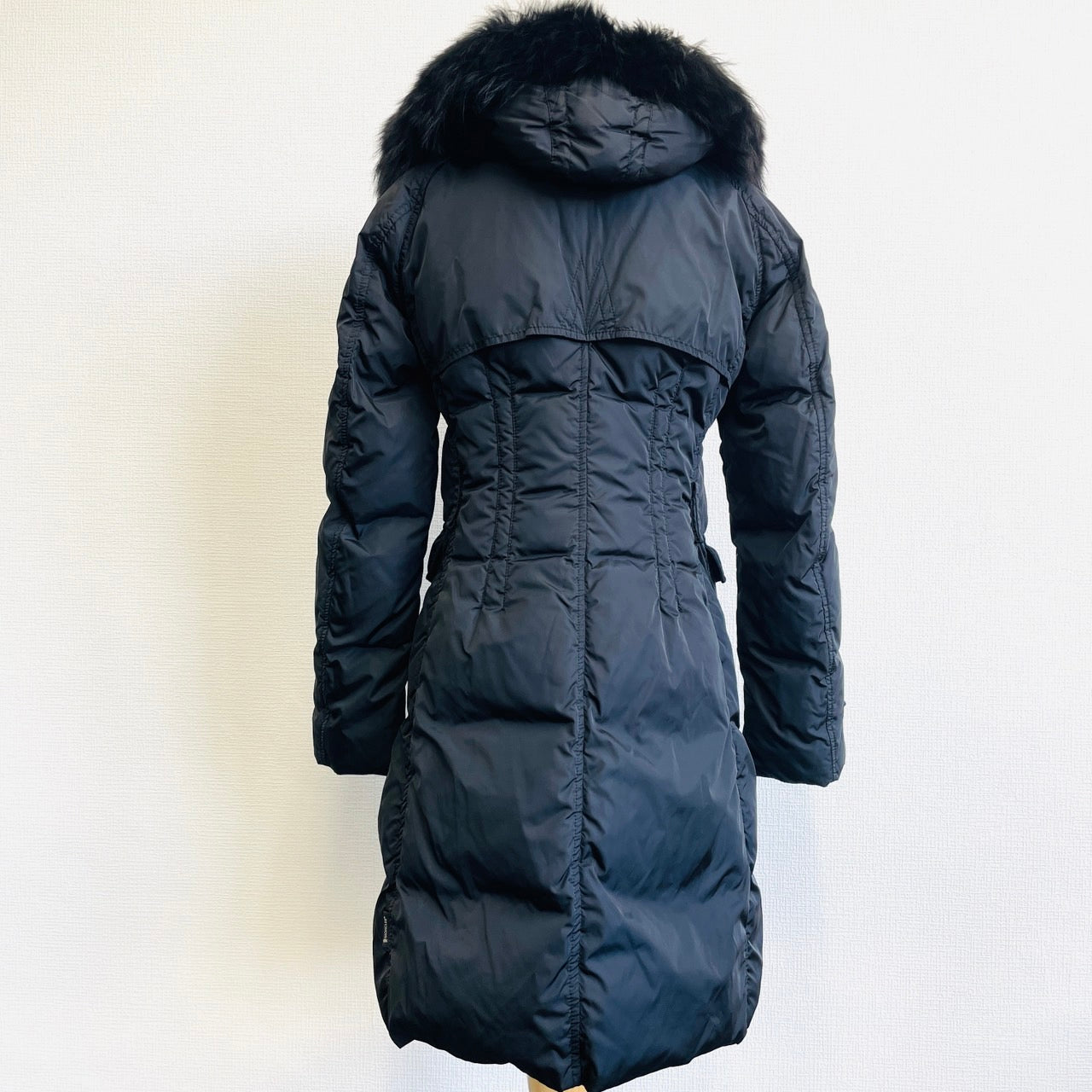 MONCLER DAURADE Down Jacket black