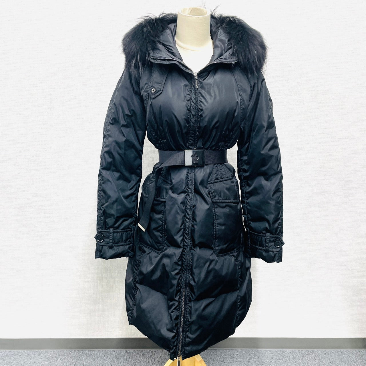 MONCLER 49362/97/68916 Down Jacket Black