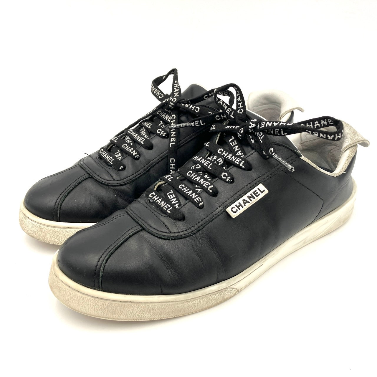 CHANEL Coco Mark Leather Sneakers G34145 EU42
