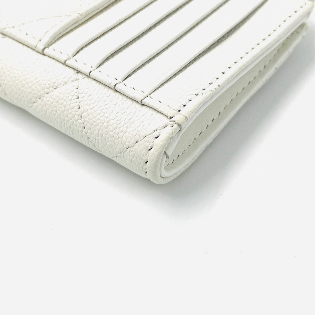 CHANEL Caviar Skin Fragment Coin Purse White