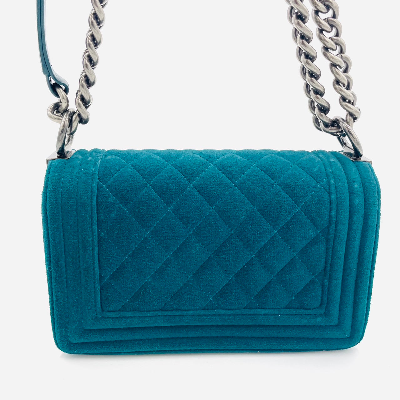 CHANEL BOY CHANEL Velvet boy mini Green