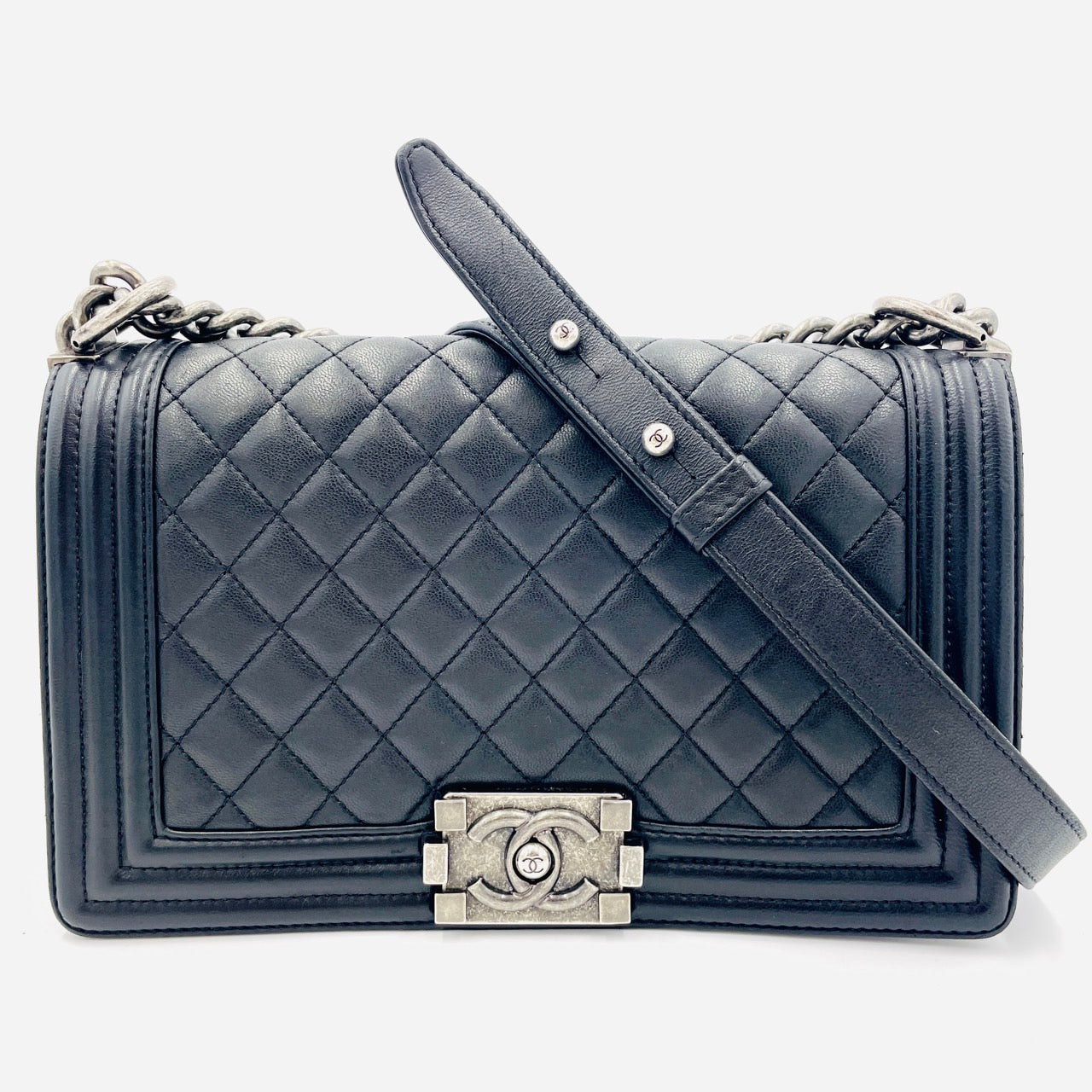 CHANEL Boy Chanel 25 Lamb Skin Black Chain Shoulder Bag