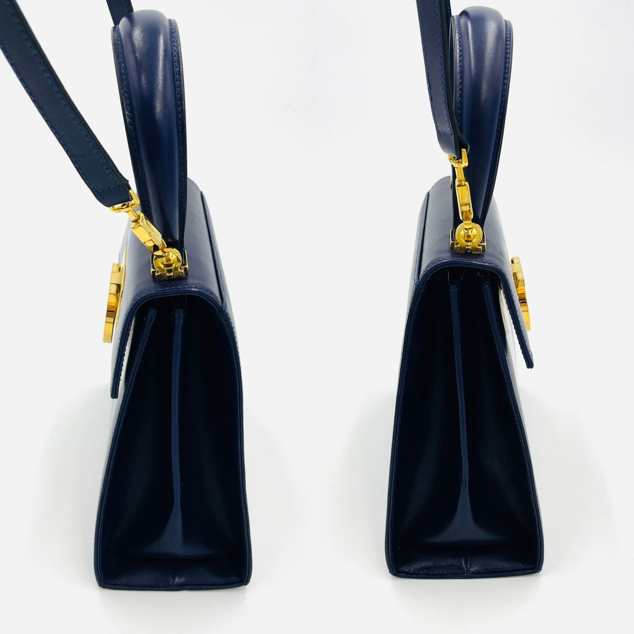 Salvatore Ferragamo Gancini Handbag 2WAY