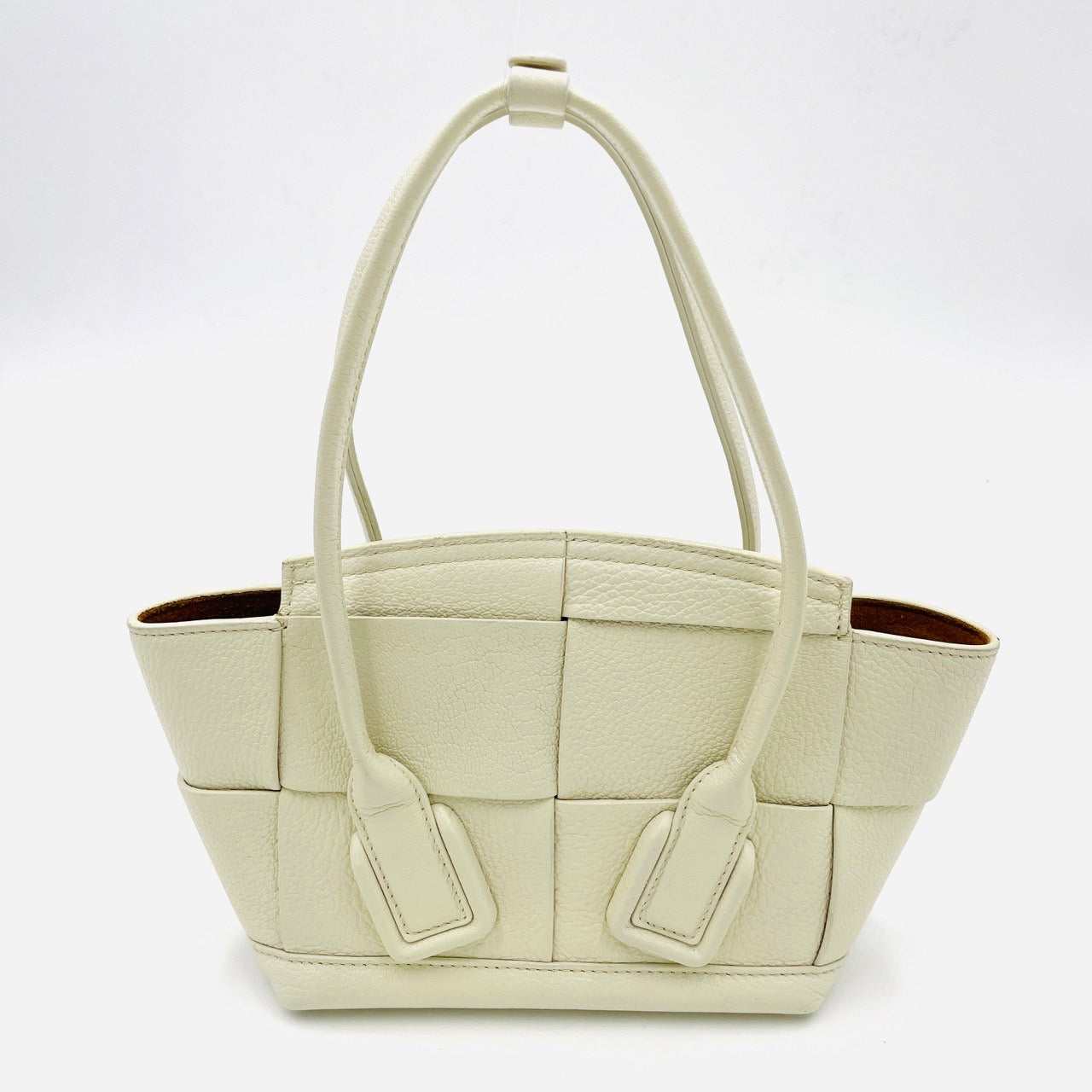 BOTTEGA VENETA Maxi Intrecciato Mini Arco Handbag