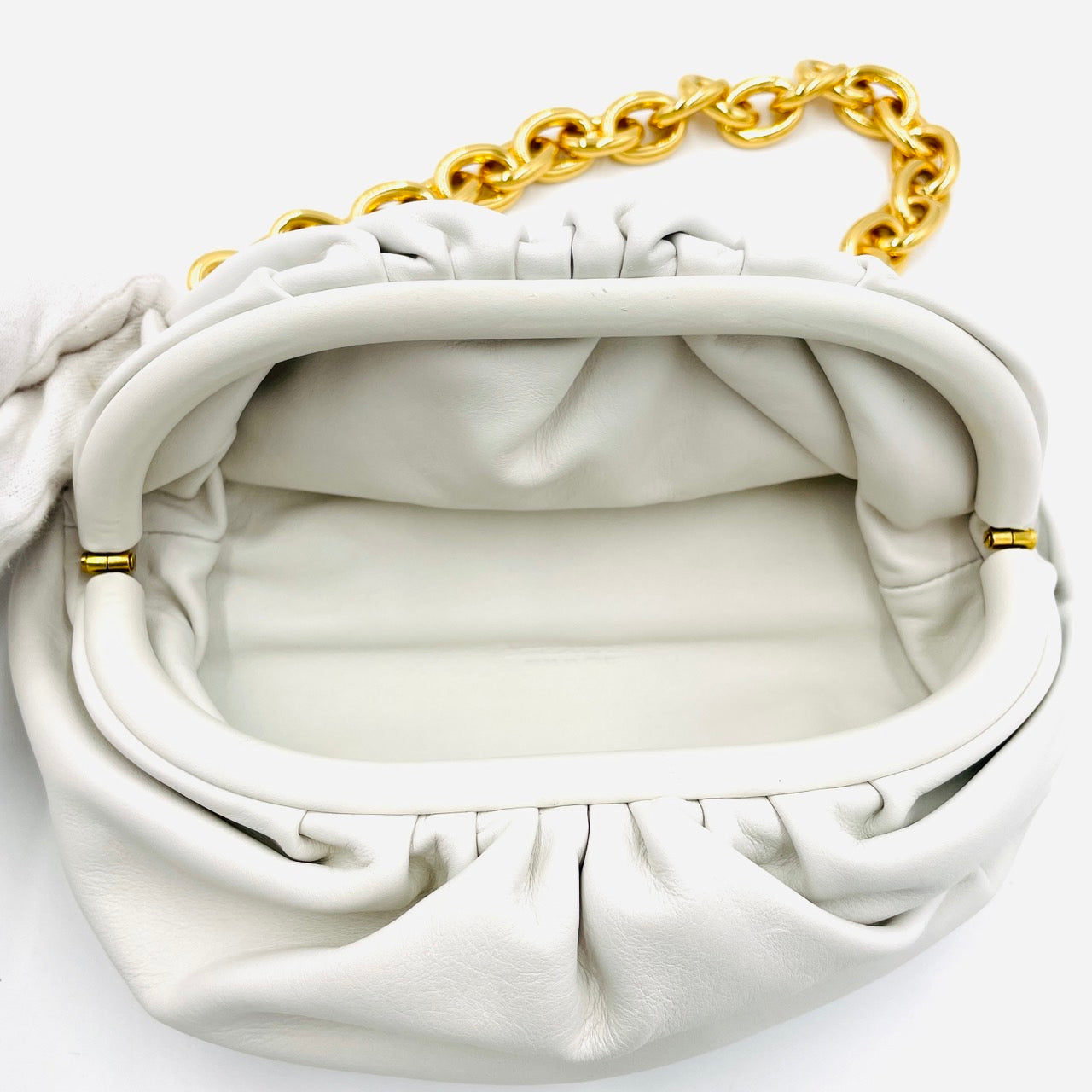 BOTTEGA VENETA The Belt Chain Pouch White