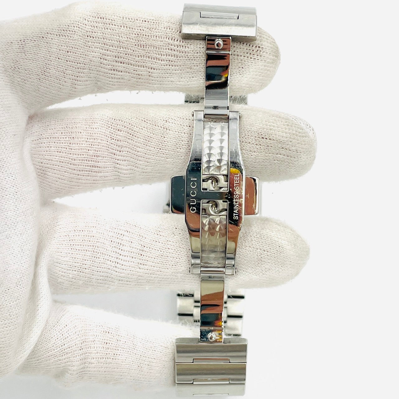 GUCCI WATCH Silver Quartz QZ Unisex