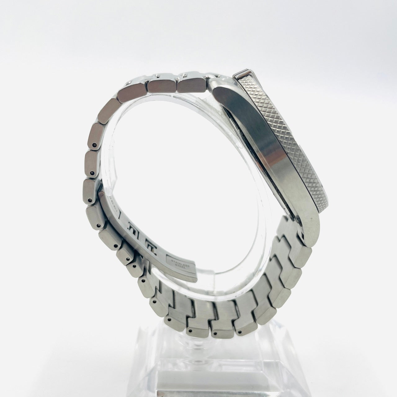 GUCCI WATCH Silver Quartz QZ Men