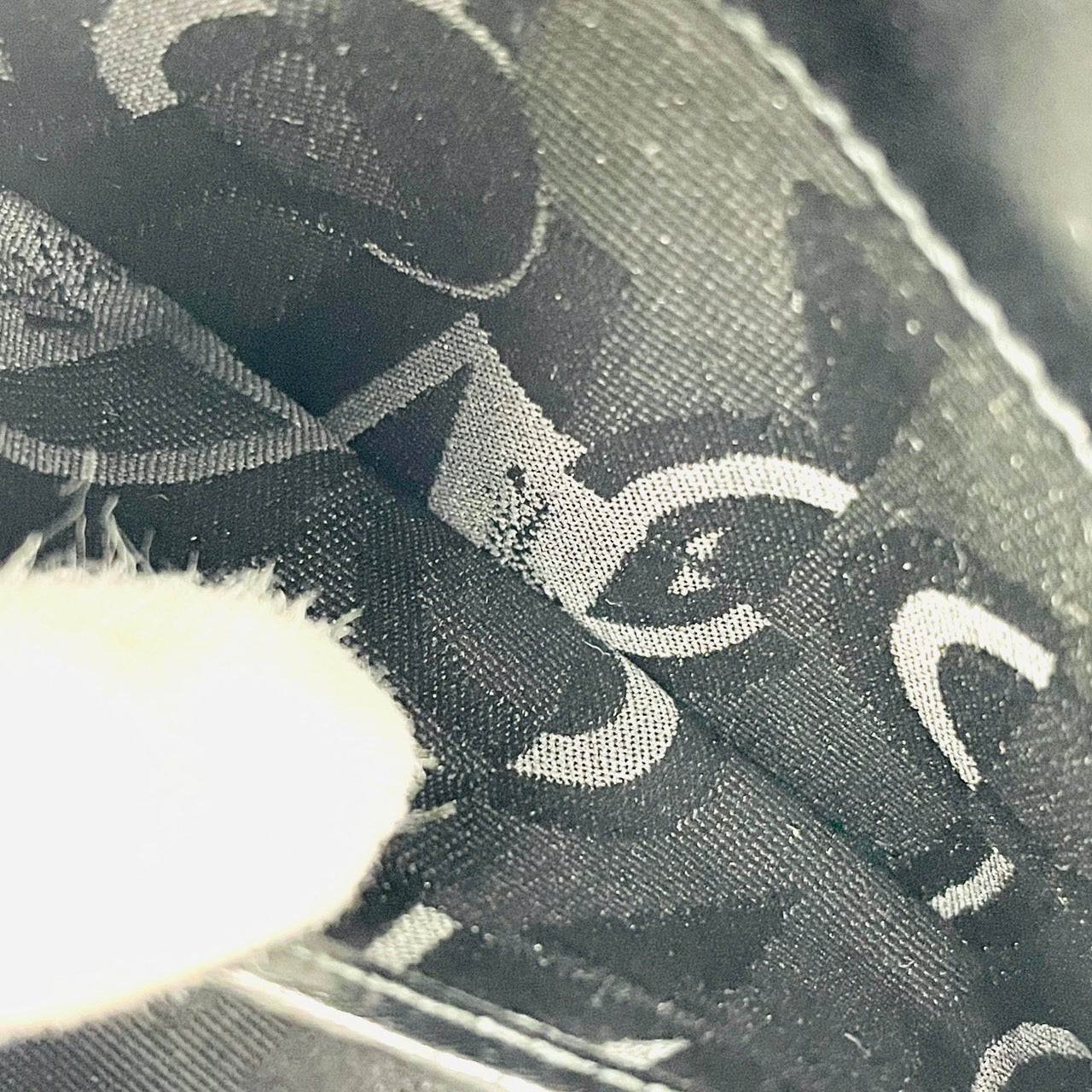 Salvatore Ferragamo Gancini Black Chain Leather Shoulder Bag