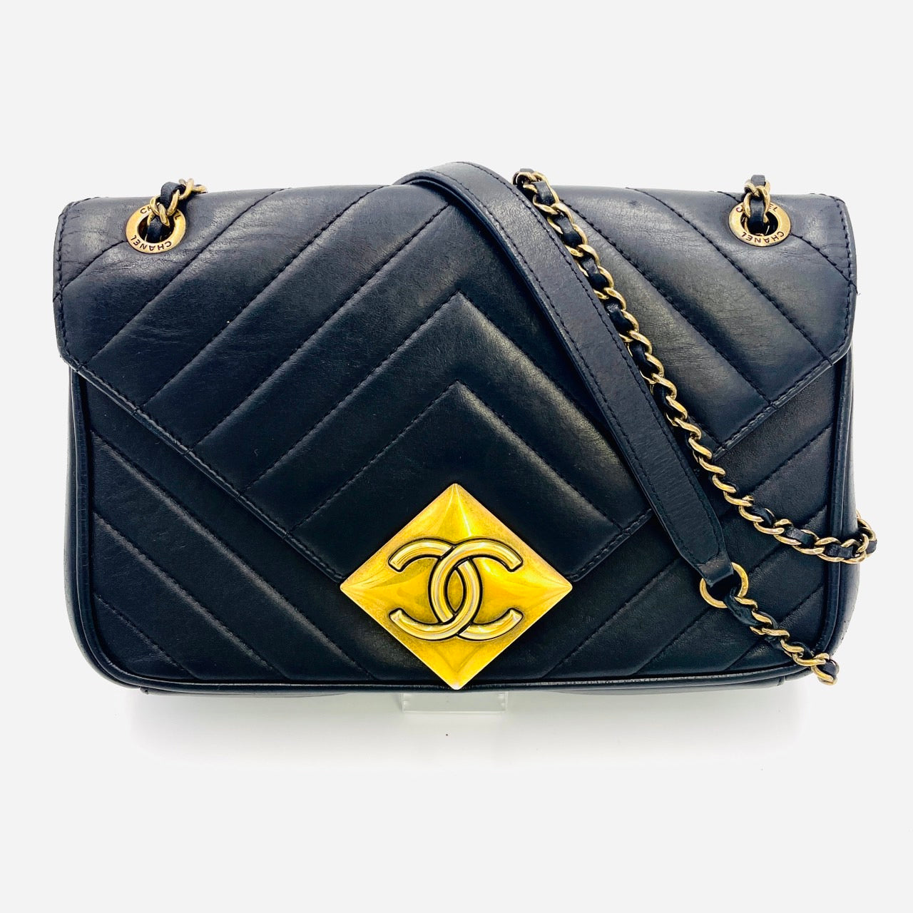 CHANEL MATRASSE Black Lamb Skin Chain Shoulder Bag