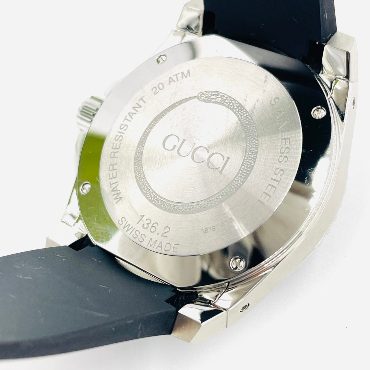 GUCCI Dive Men Watch Black Stainless Steel Rubber QZ