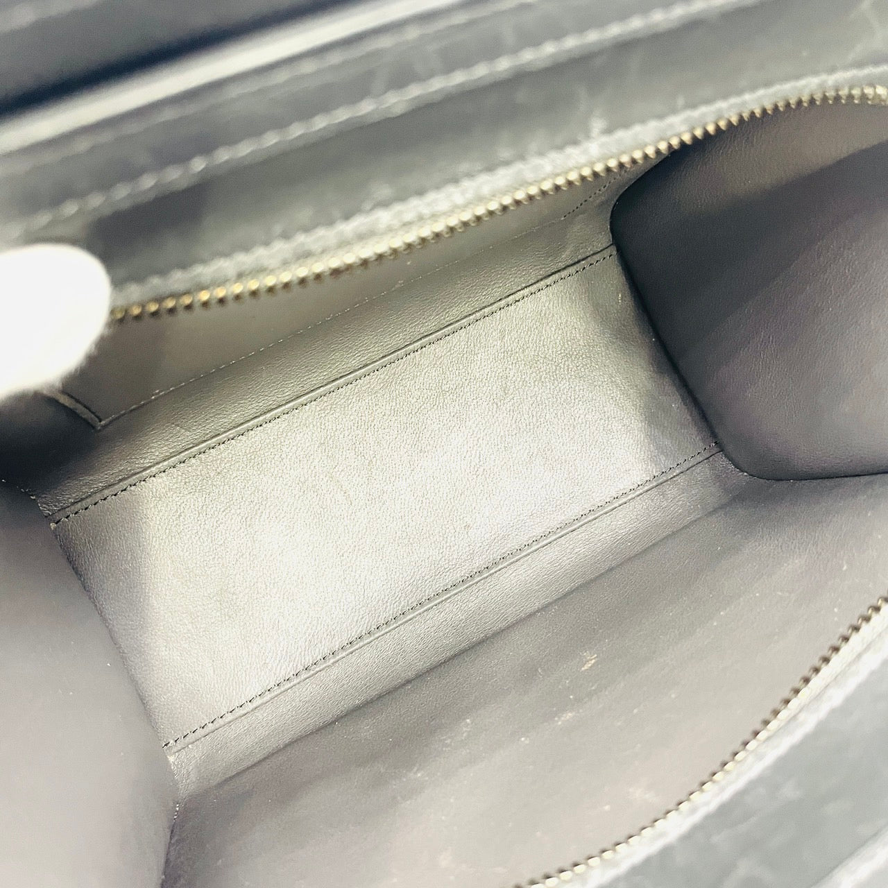 CELINE Luggage Micro Shopper