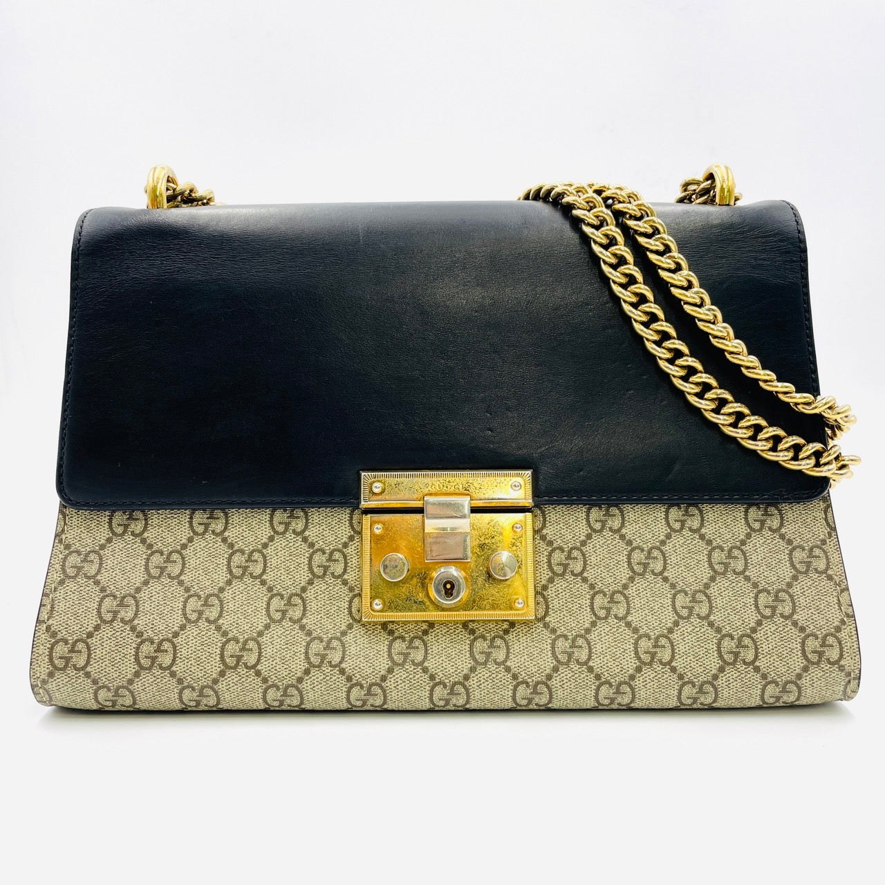 GUCCI GG Supreme Chain Shoulder