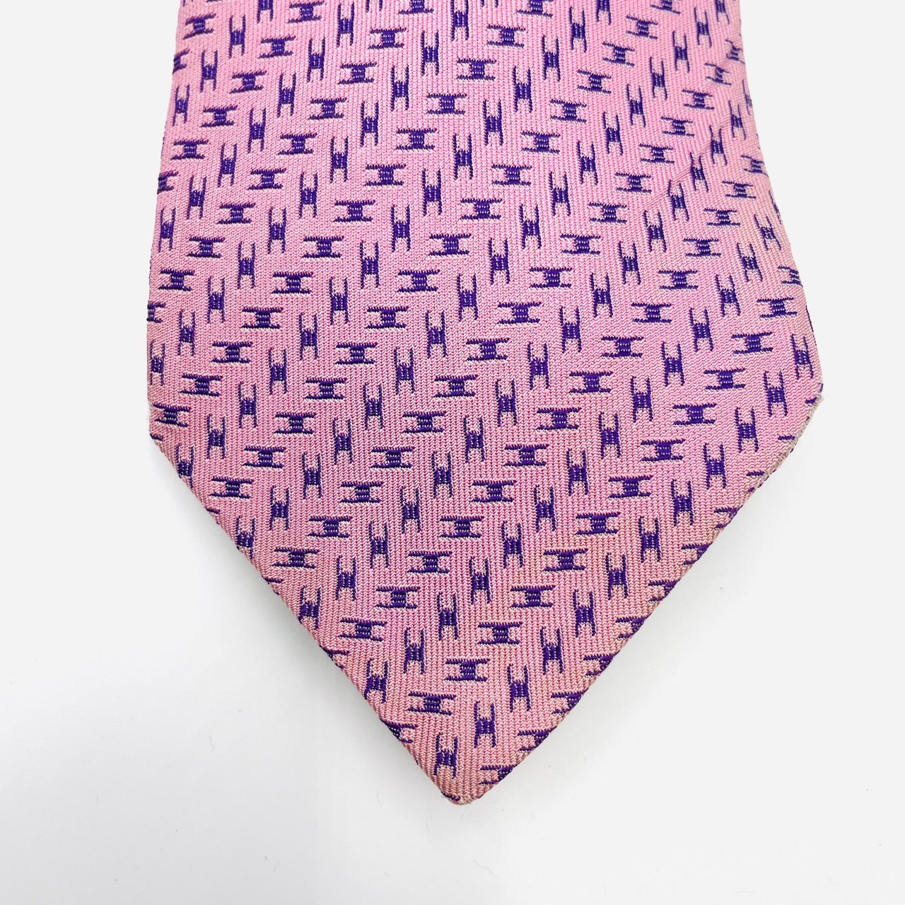 HERMES Tie Pink 100% silk