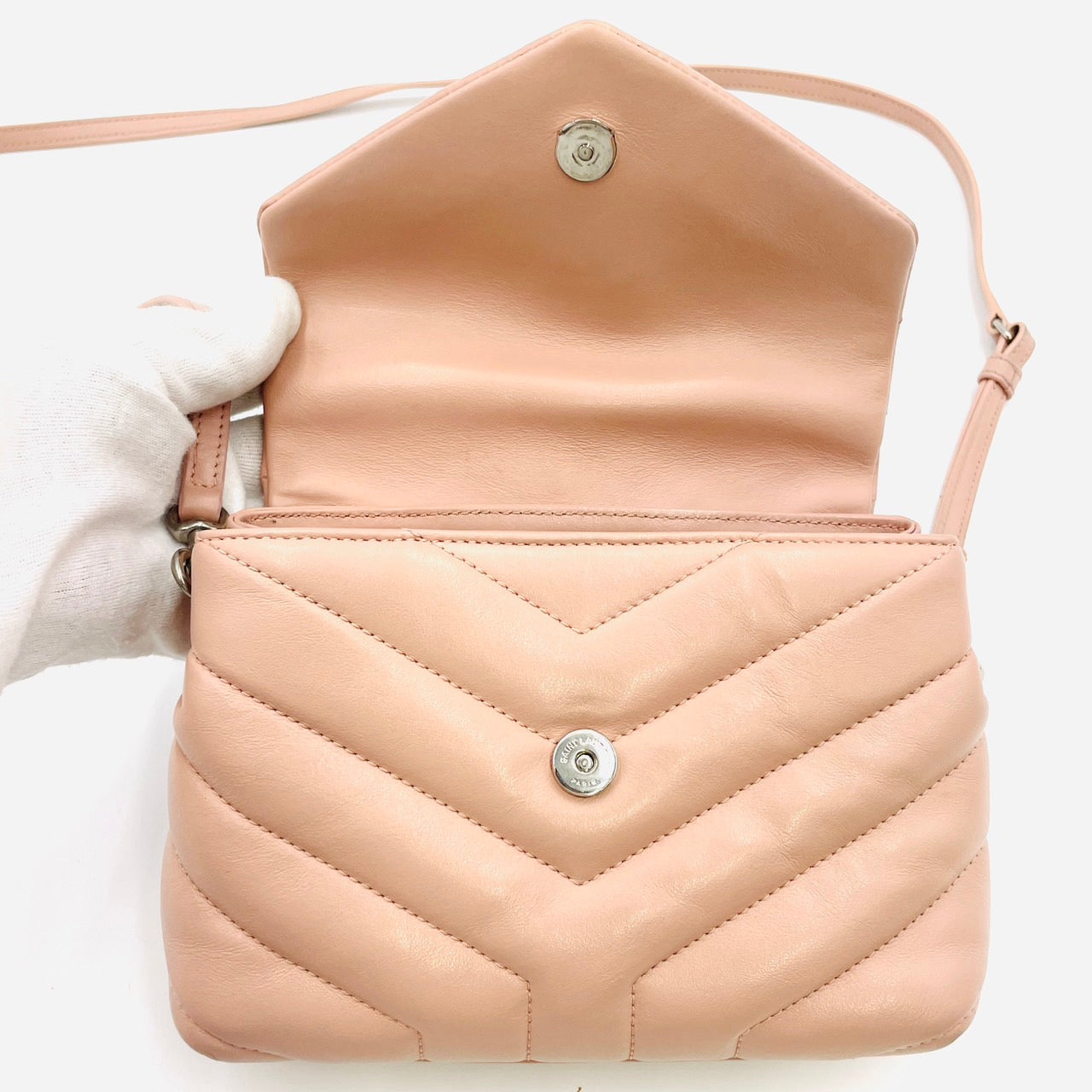 YVES SAINT LAURENT LOULOU Leather Shoulder Pink