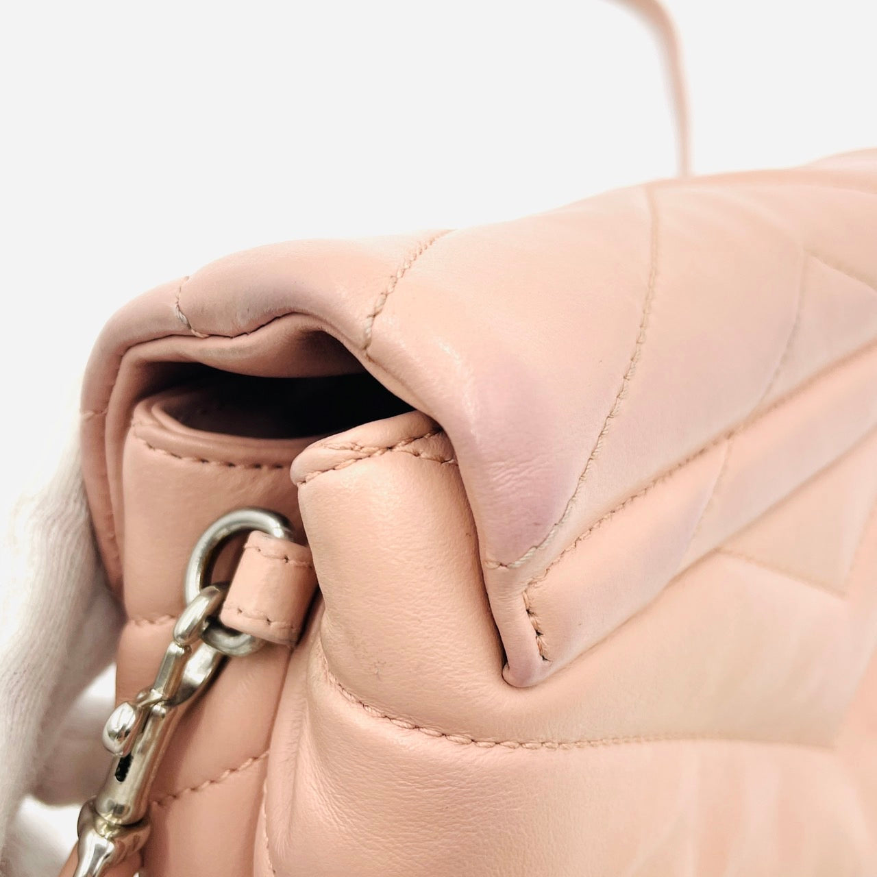 YVES SAINT LAURENT LOULOU Leather Shoulder Pink