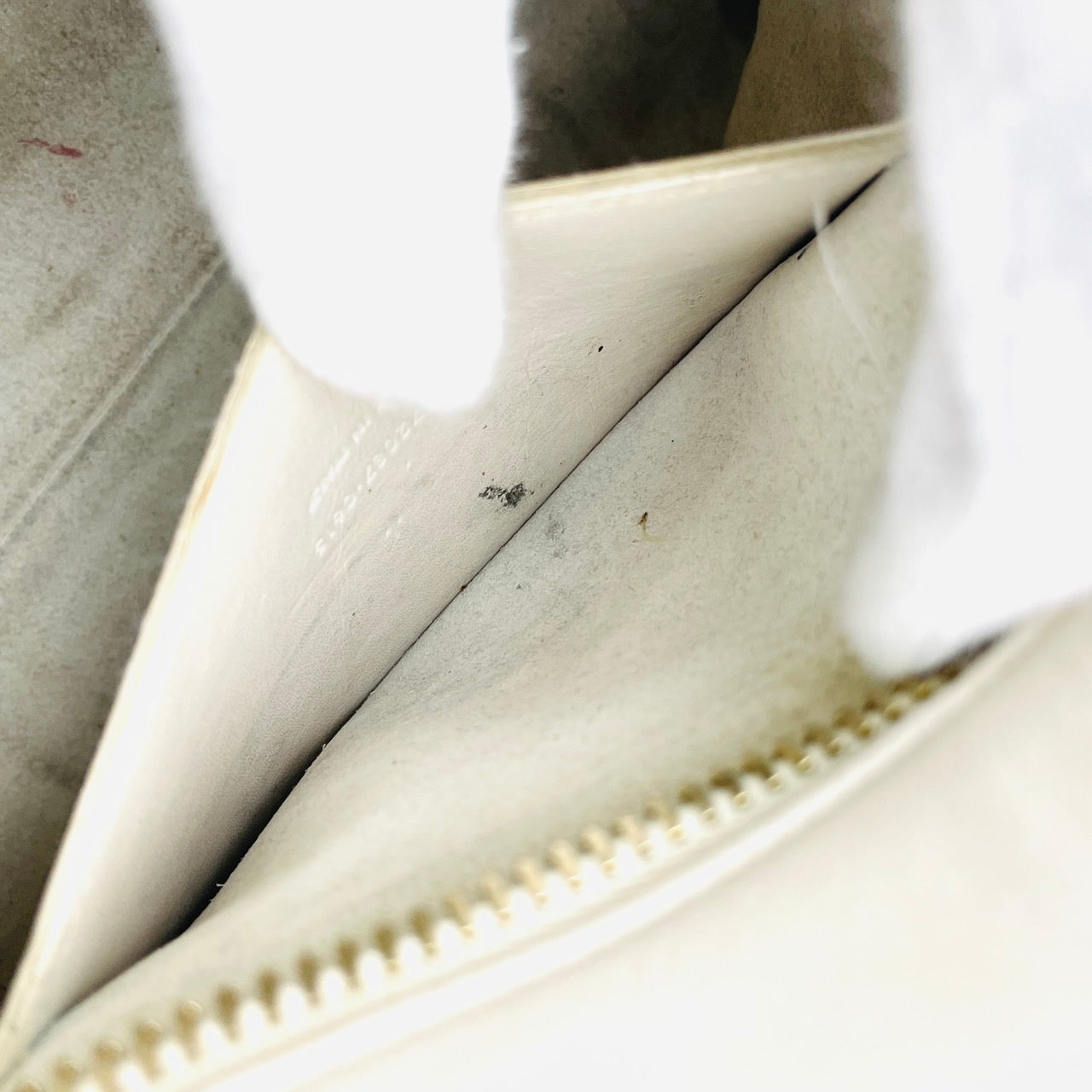 YVES SAINT LAURENT White Baby Cabas 2 Way Bag