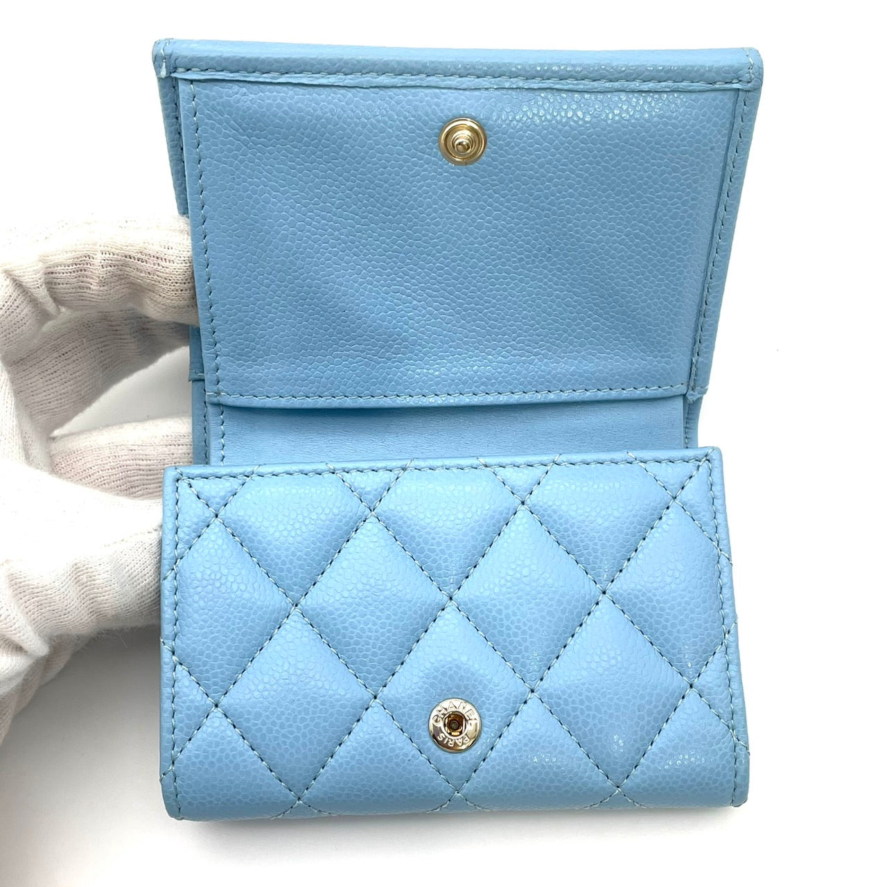 CHANEL Caviar Skin Classic Small Blue Wallet