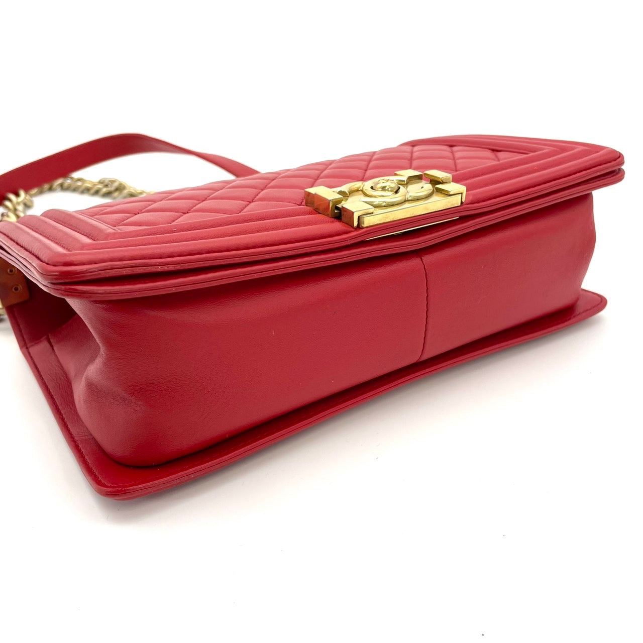 CHANEL Boy Chanel Matelassé Leather Red