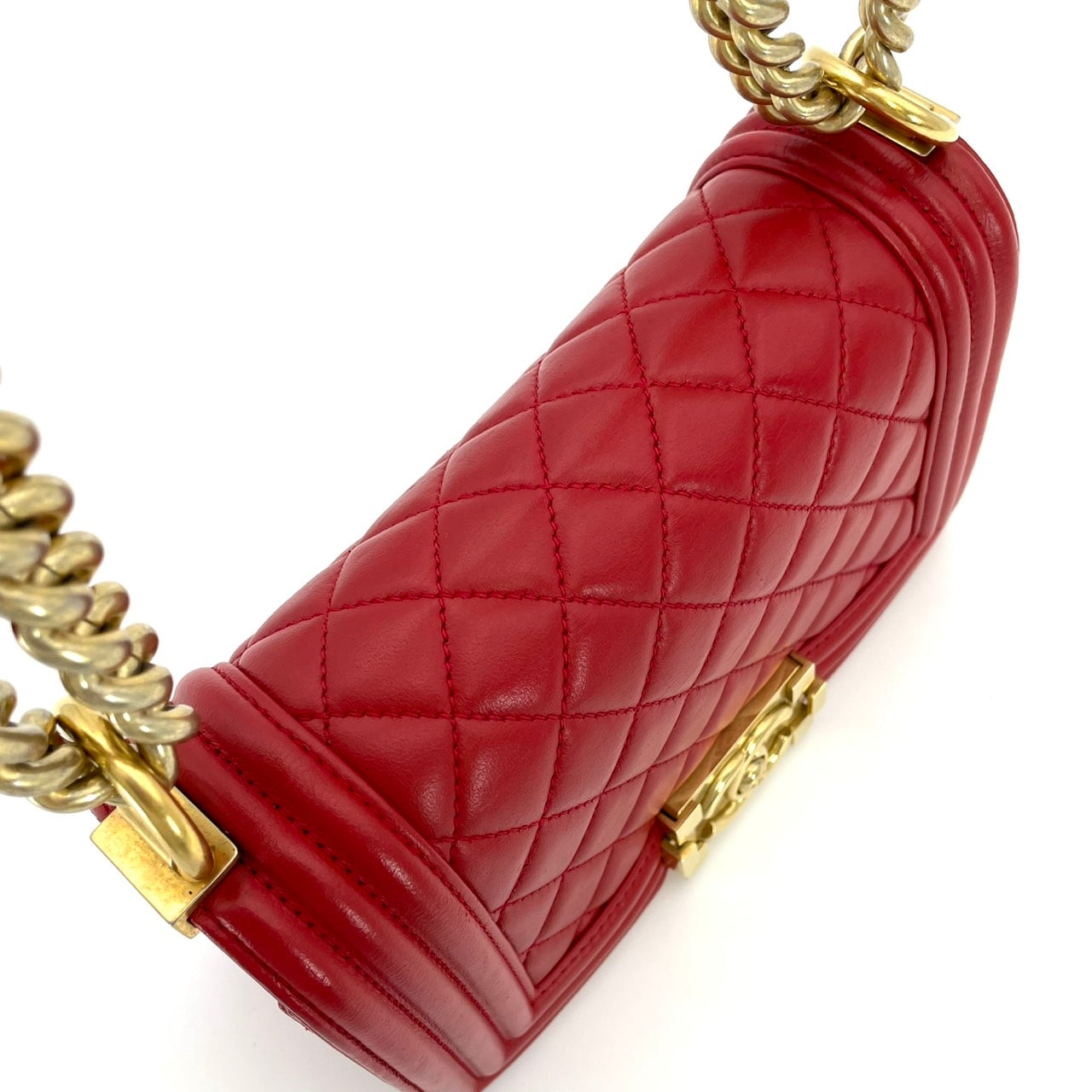 CHANEL Boy Chanel Small Lambskin Red Gold Hardware