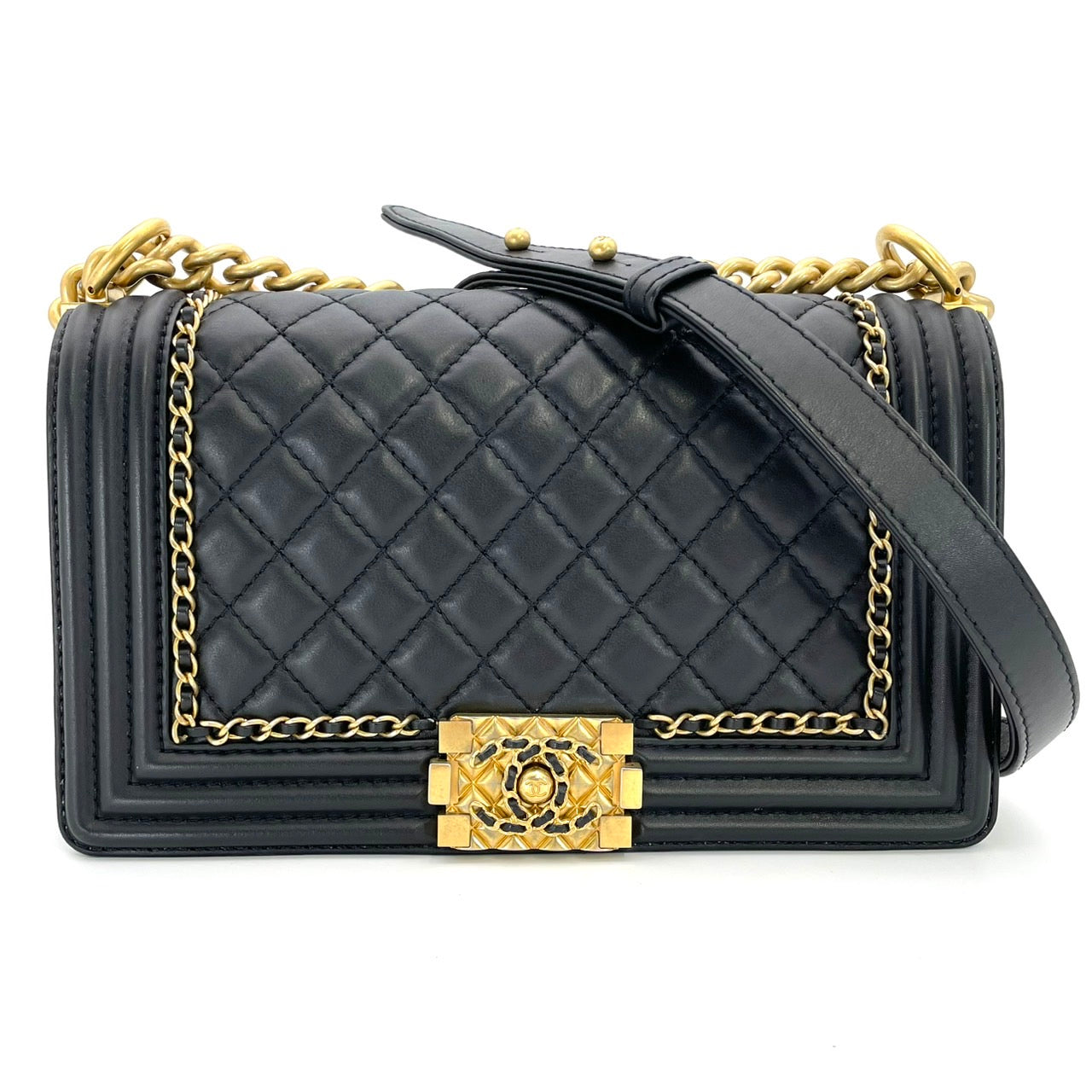 CHANEL Boy Chanel Lambskin Black & Gold Gold Hardware