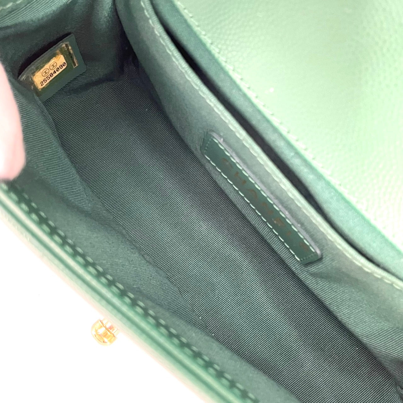 CHANEL Boy Chanel small Caviar Skin Green Gold Hardware