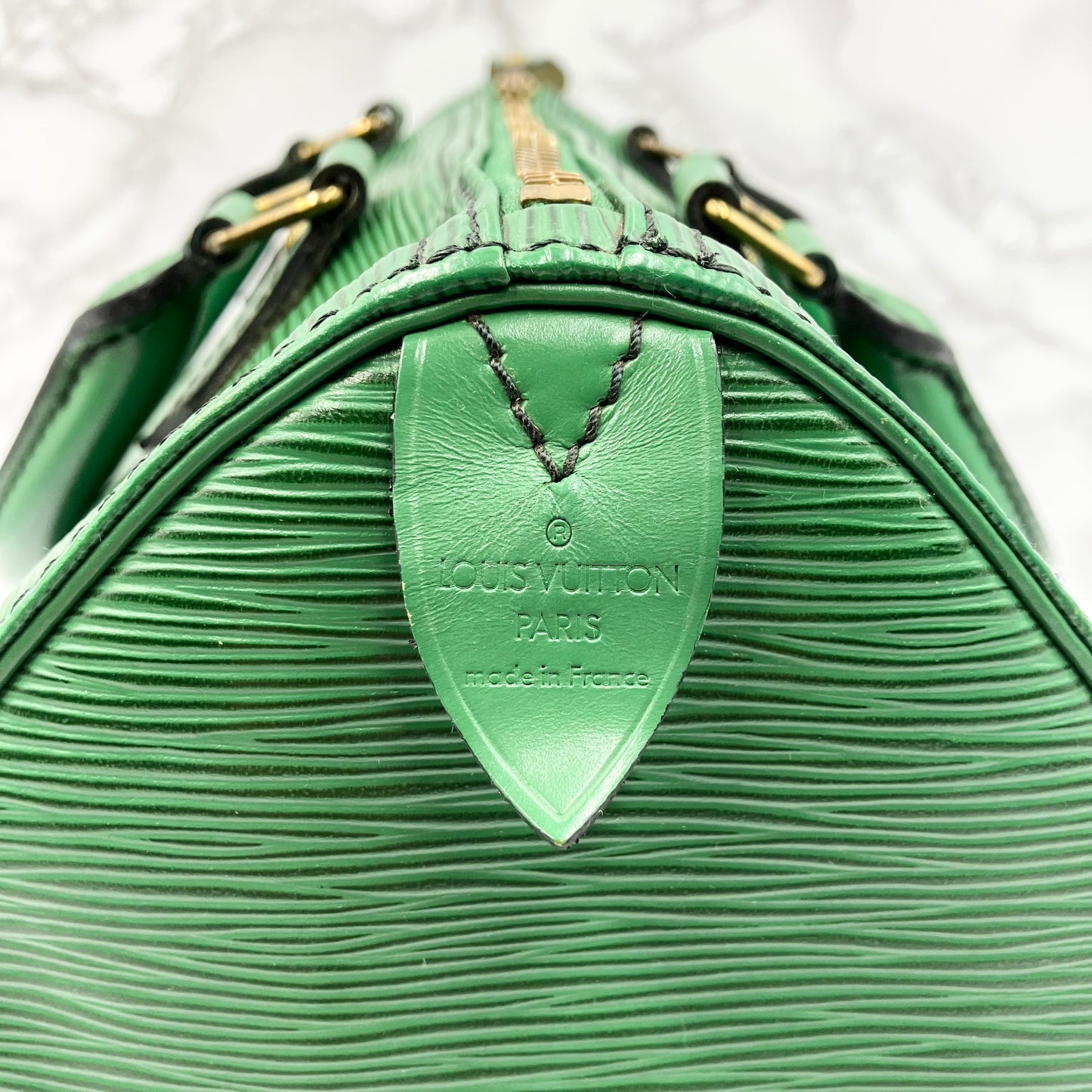LOUIS VUITTON Epi Speedy 25
