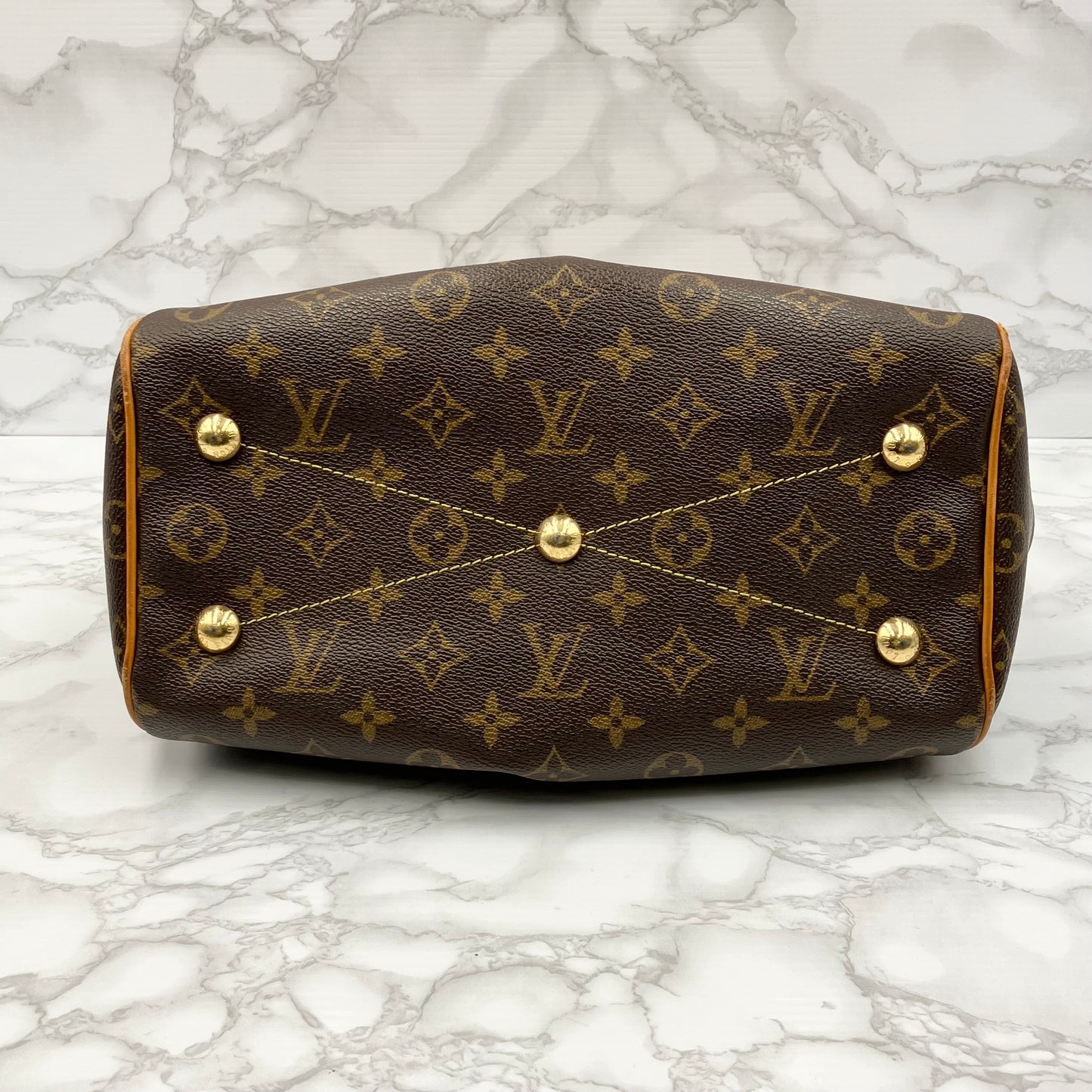 LOUIS VUITTON monogram Tivoli