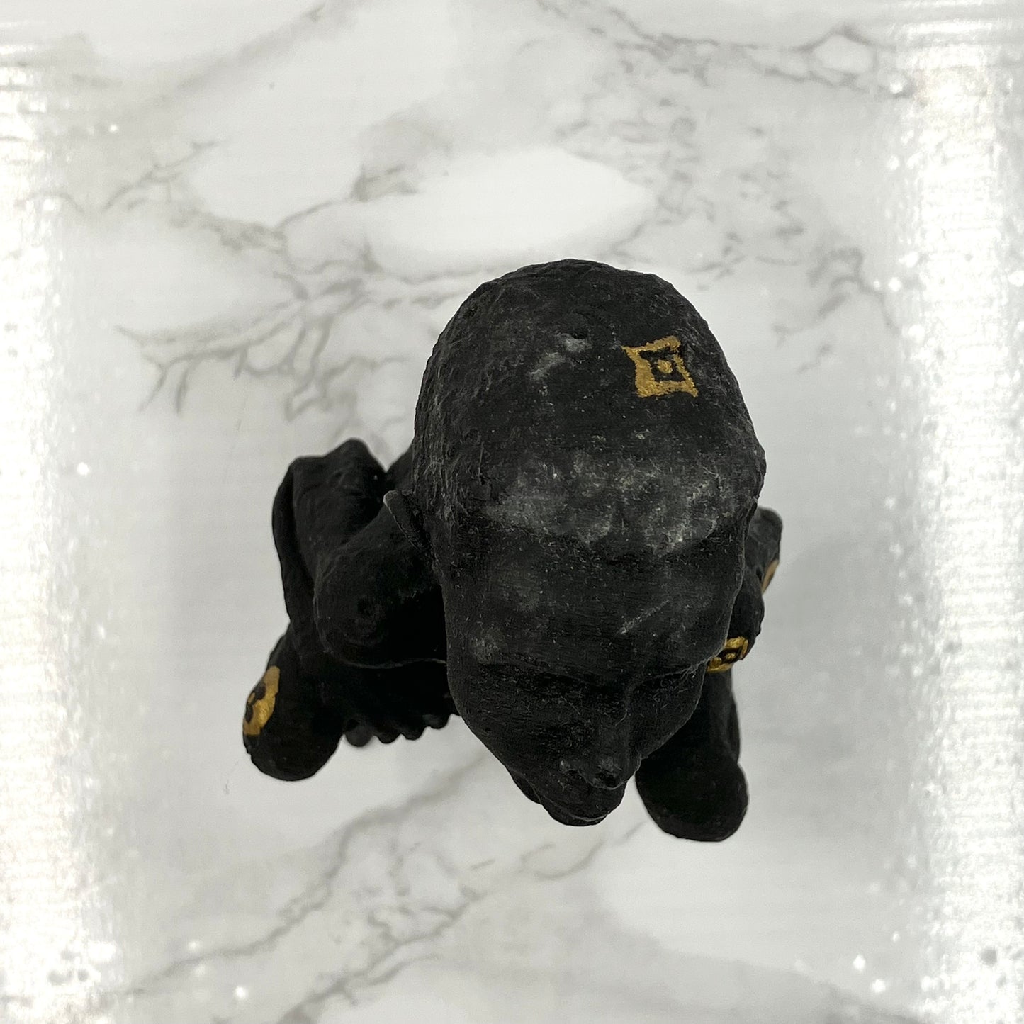 LOUIS VUITTON BEEJOIR Bronze statue, limited to 500 pieces worldwide
