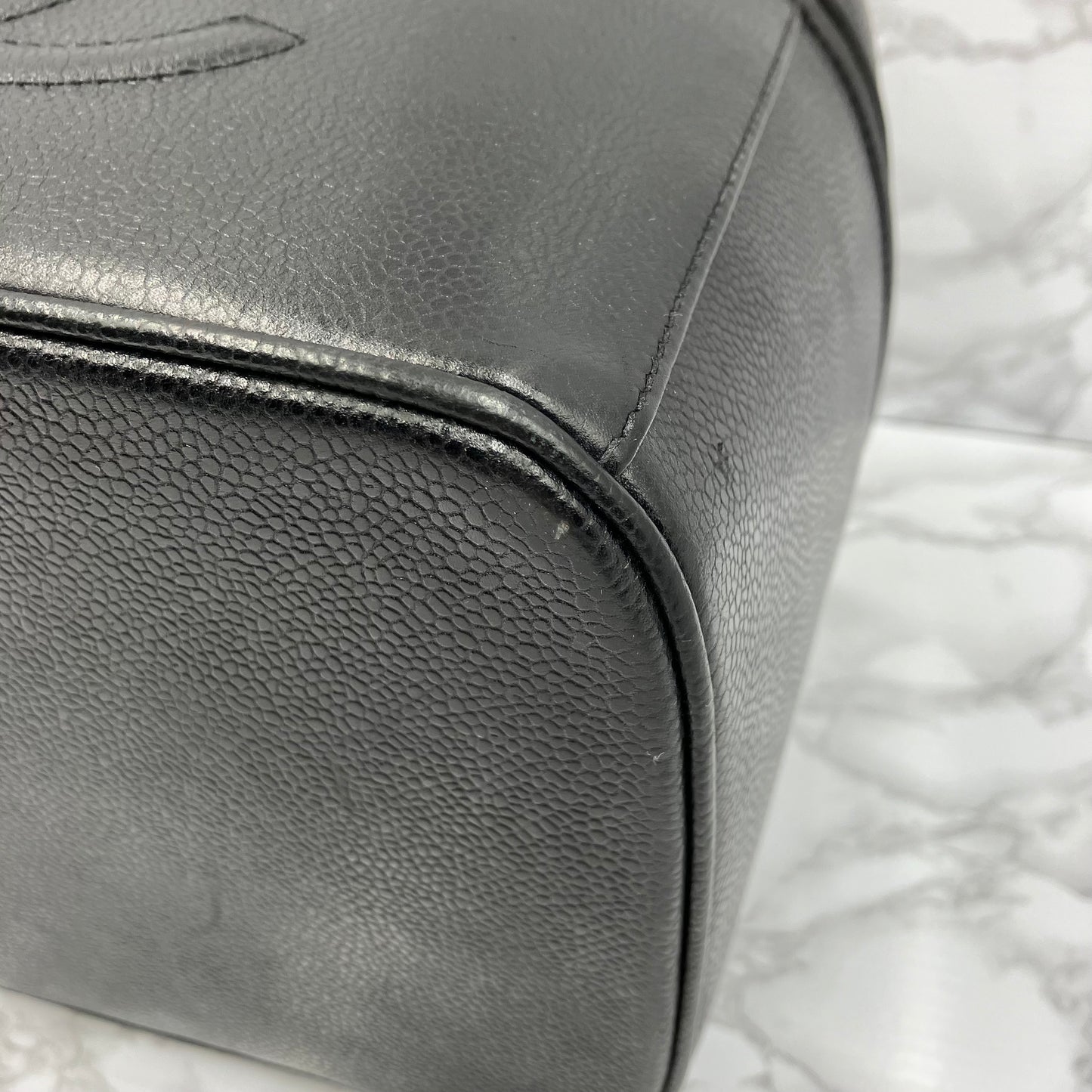 CHANEL Caviar skin 2way vanity bag