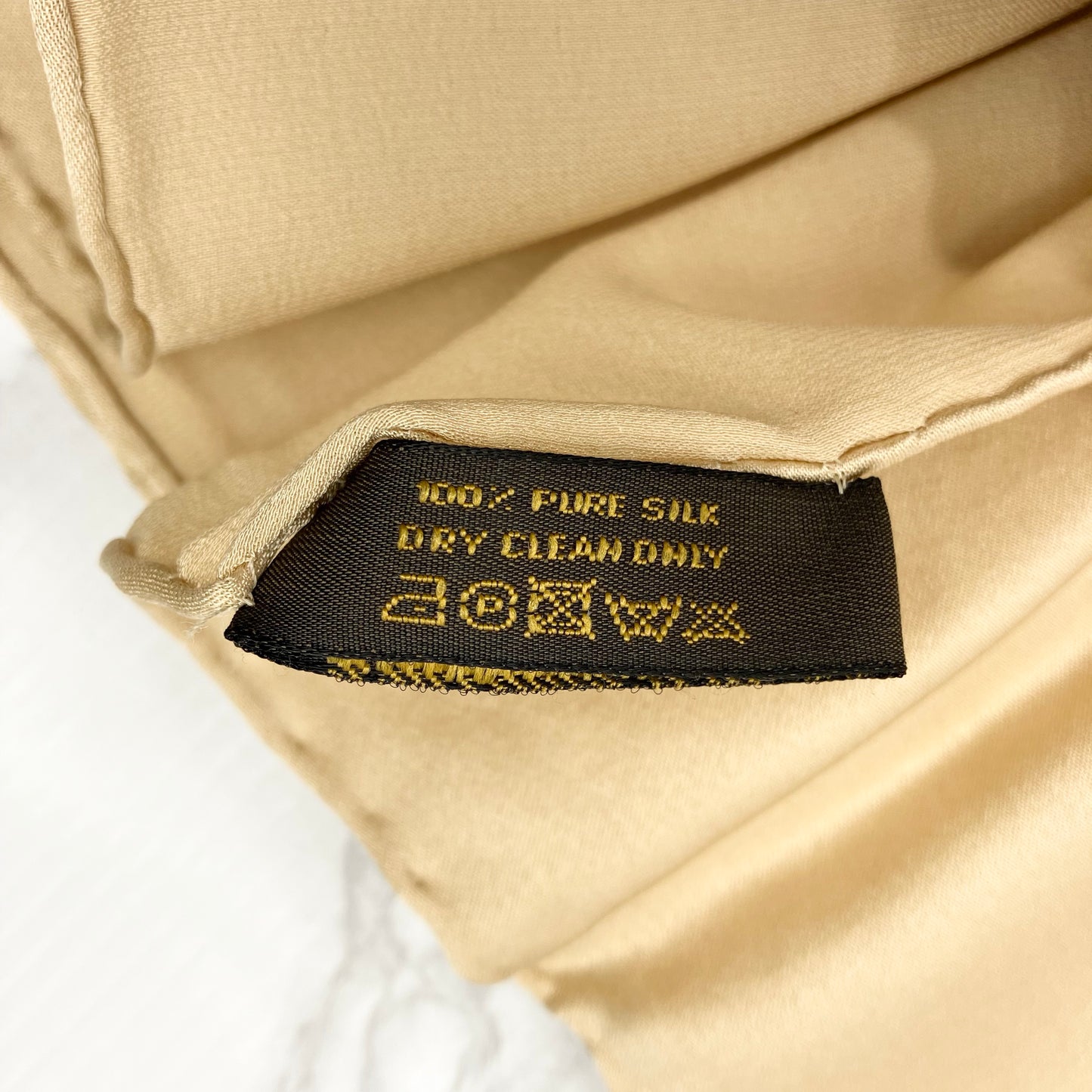 LOUIS VUITTON Calle Monaco Scarf