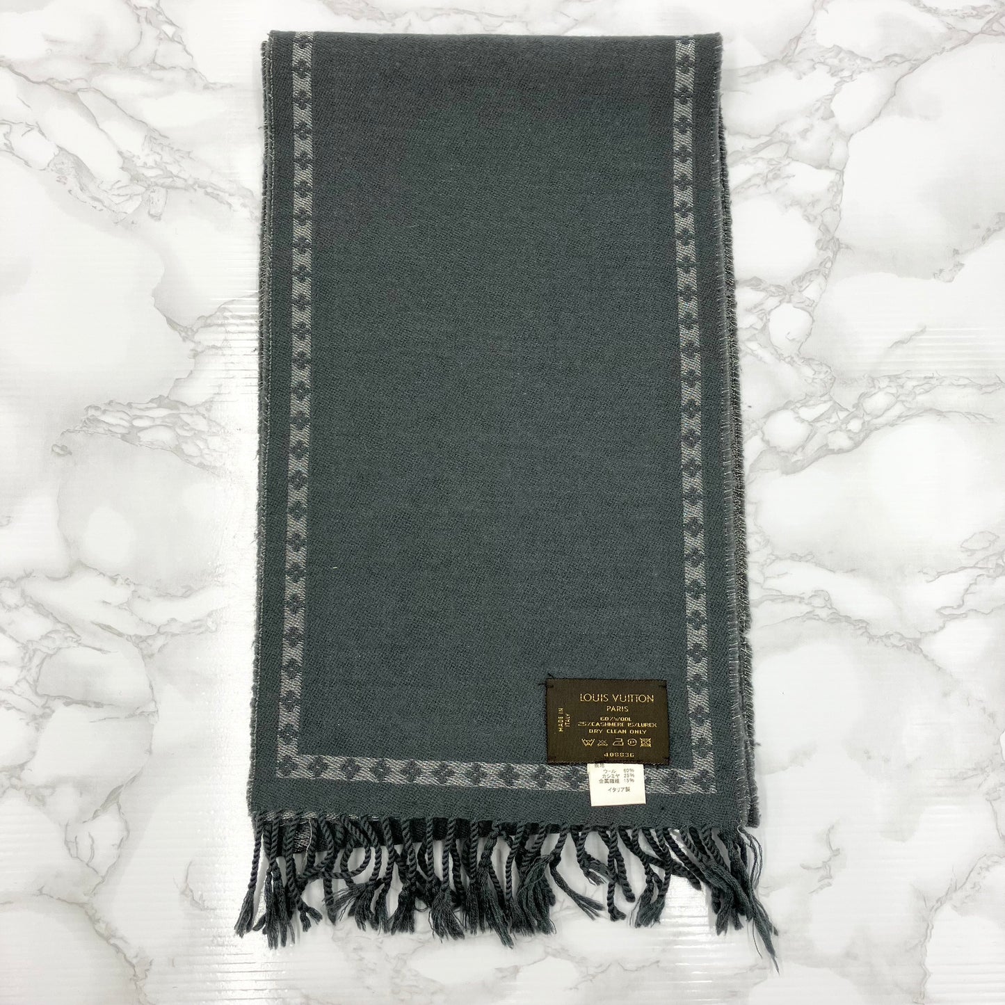 LOUIS VUITTON monogram muffler