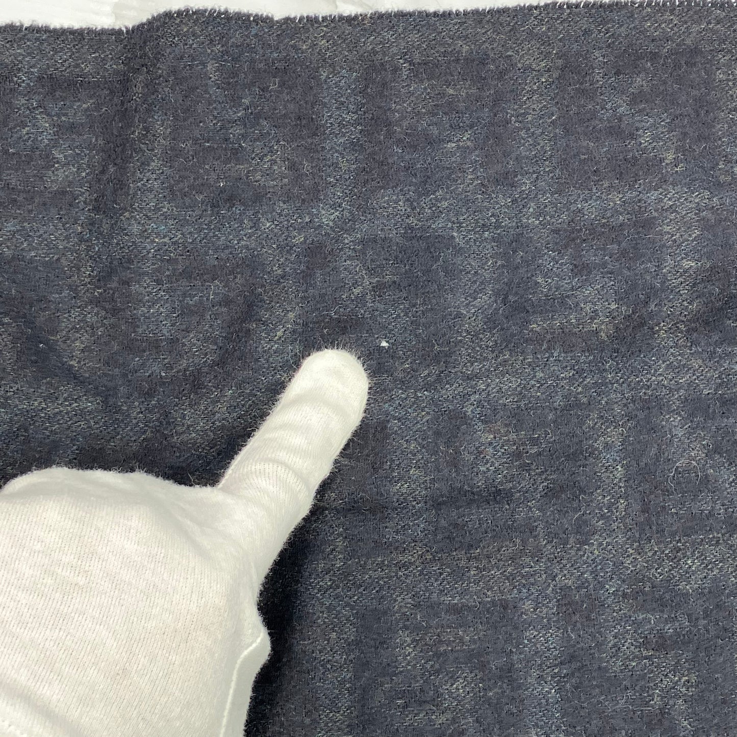 FENDI Zucca muffler