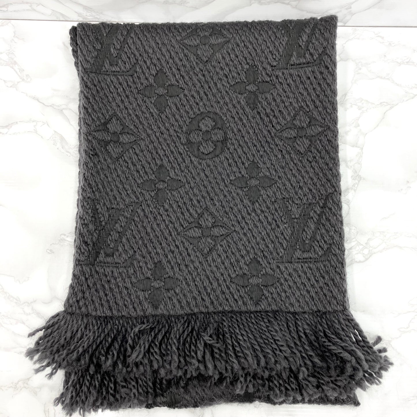 LOUIS VUITTON Logomania muffler