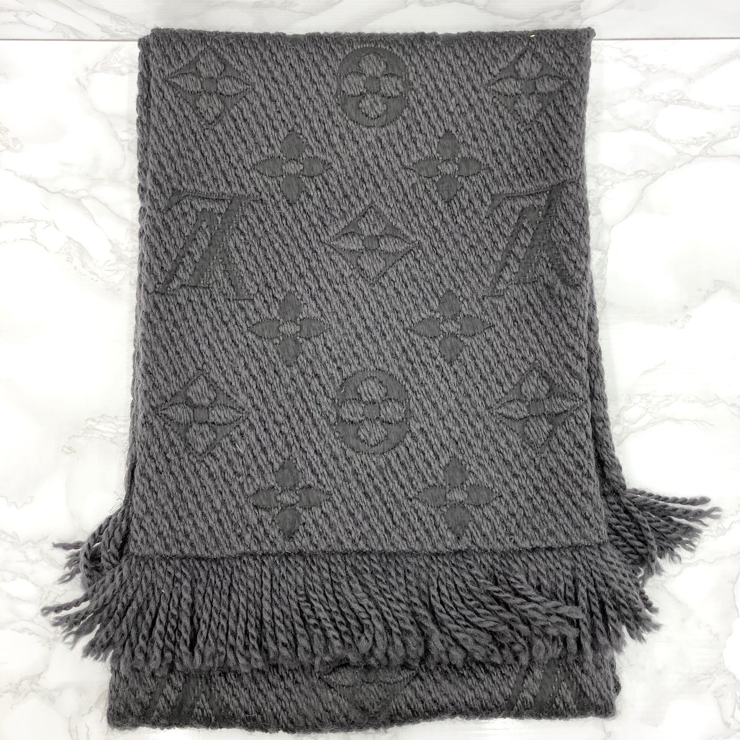 LOUIS VUITTON Logomania muffler